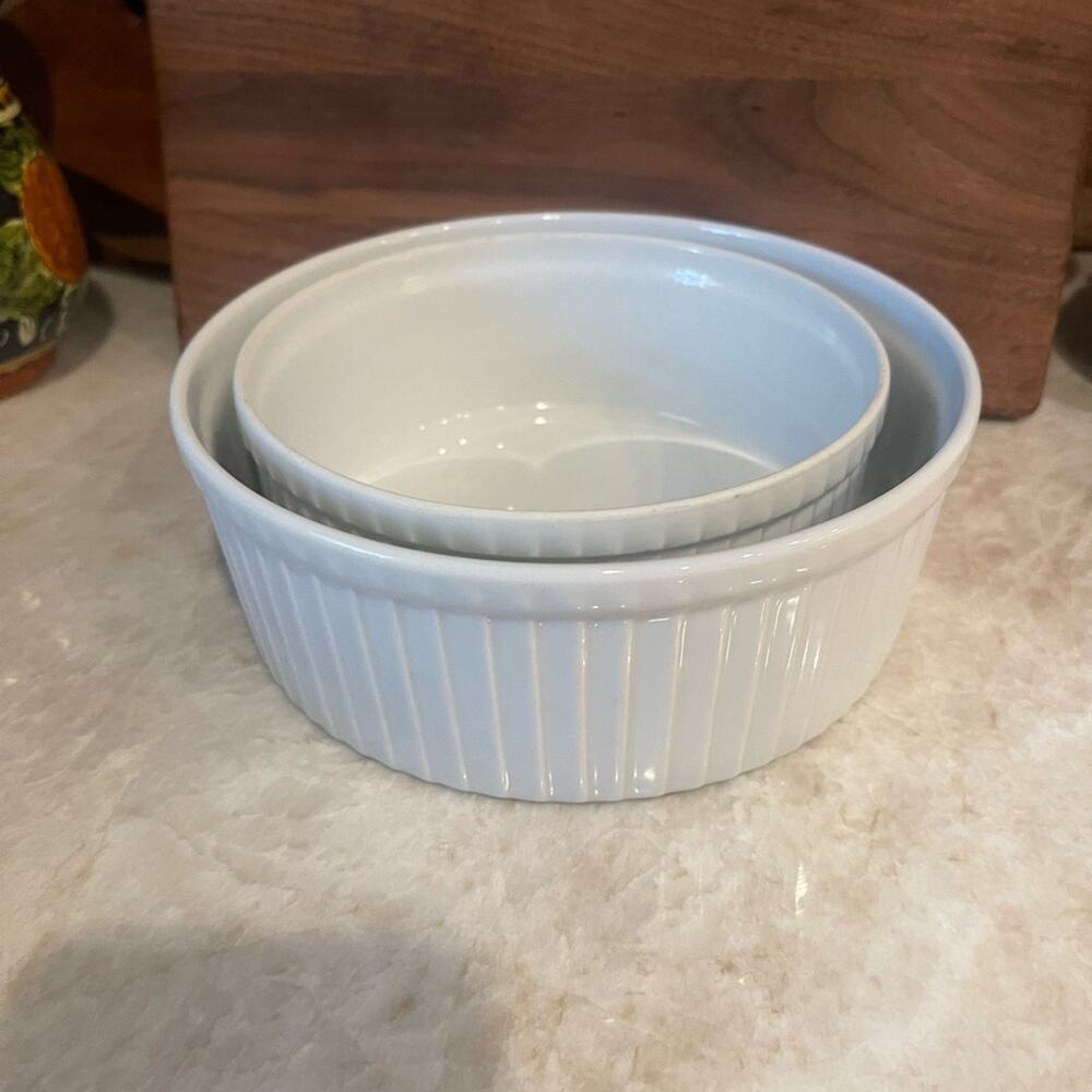 Pillivuyt Deep pleated White porcelain  souffle dishes